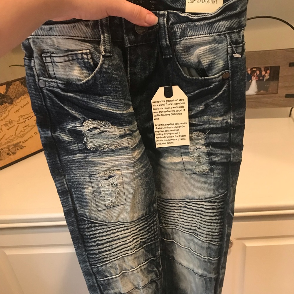3 pairs of jeans for BOYS size 5/6